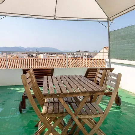 Apartment Fun Building By Homeabout Malaga