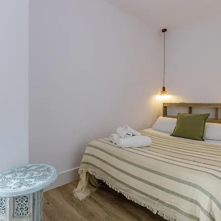 Apartment Fun Building By Homeabout Malaga