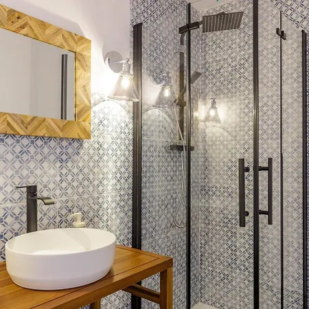 Fun Building By Homeabout Malaga